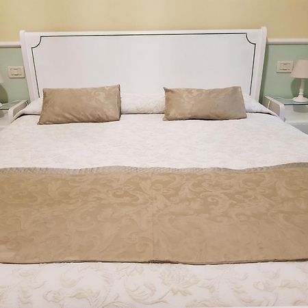 Bed and Breakfast Cà del Vescovo Imperia Esterno foto